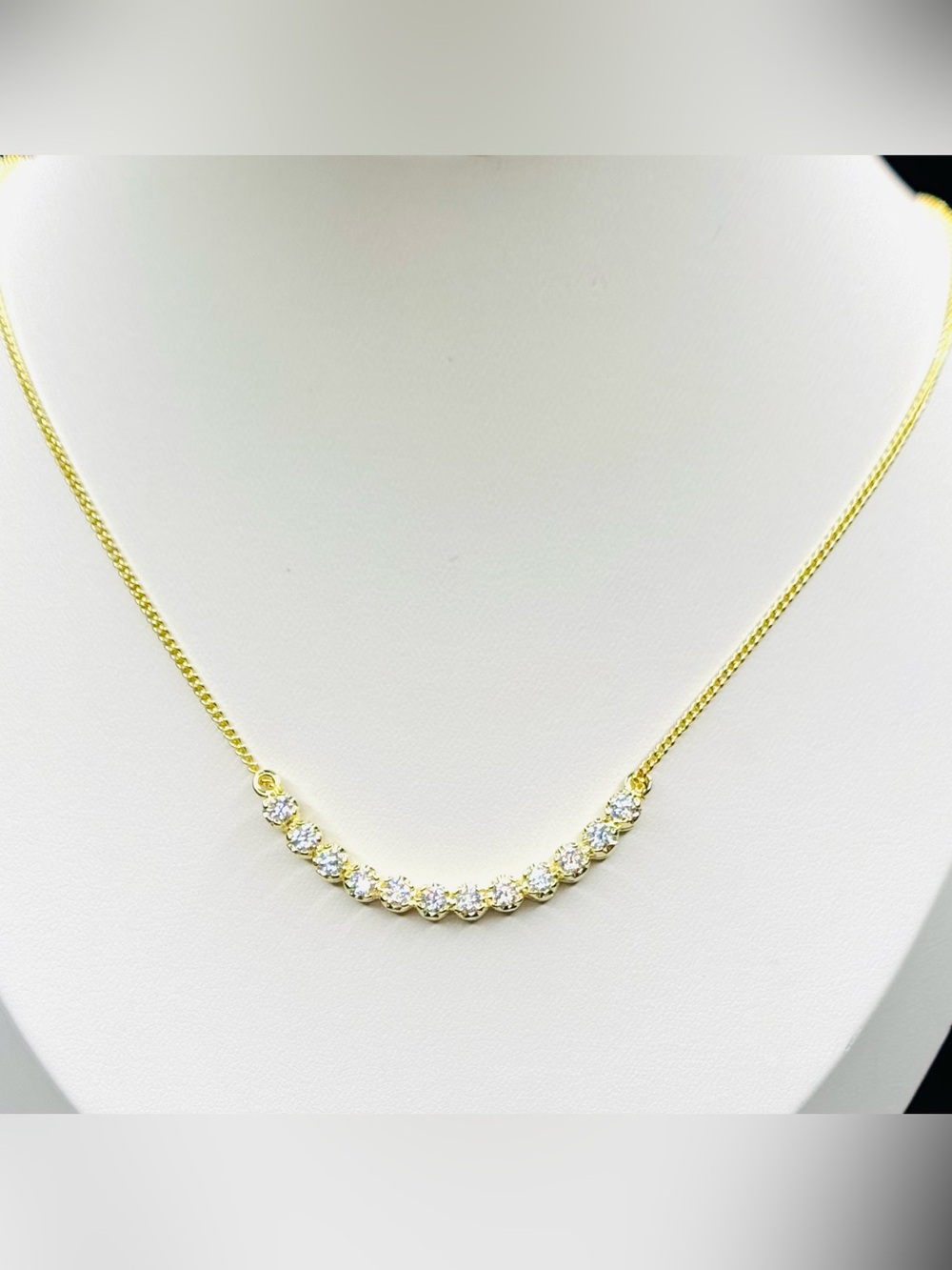 MOISSANITE 18K YG 3 c.t.w Necklace VIDEO